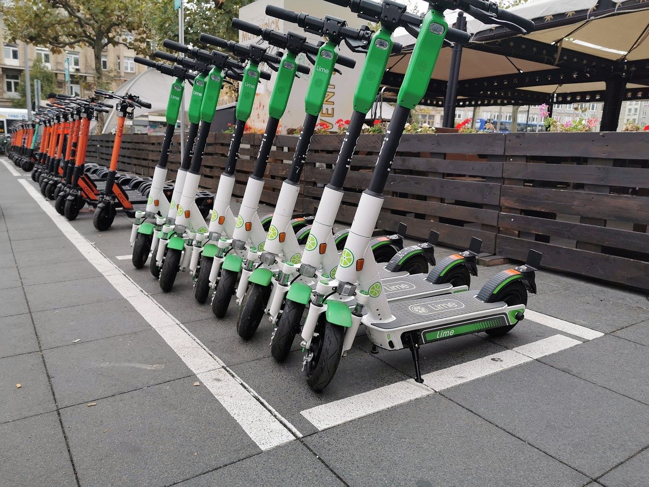 Where Is It Appropriate To Charge My Electric Scooter In Public, And How Should I Do It?